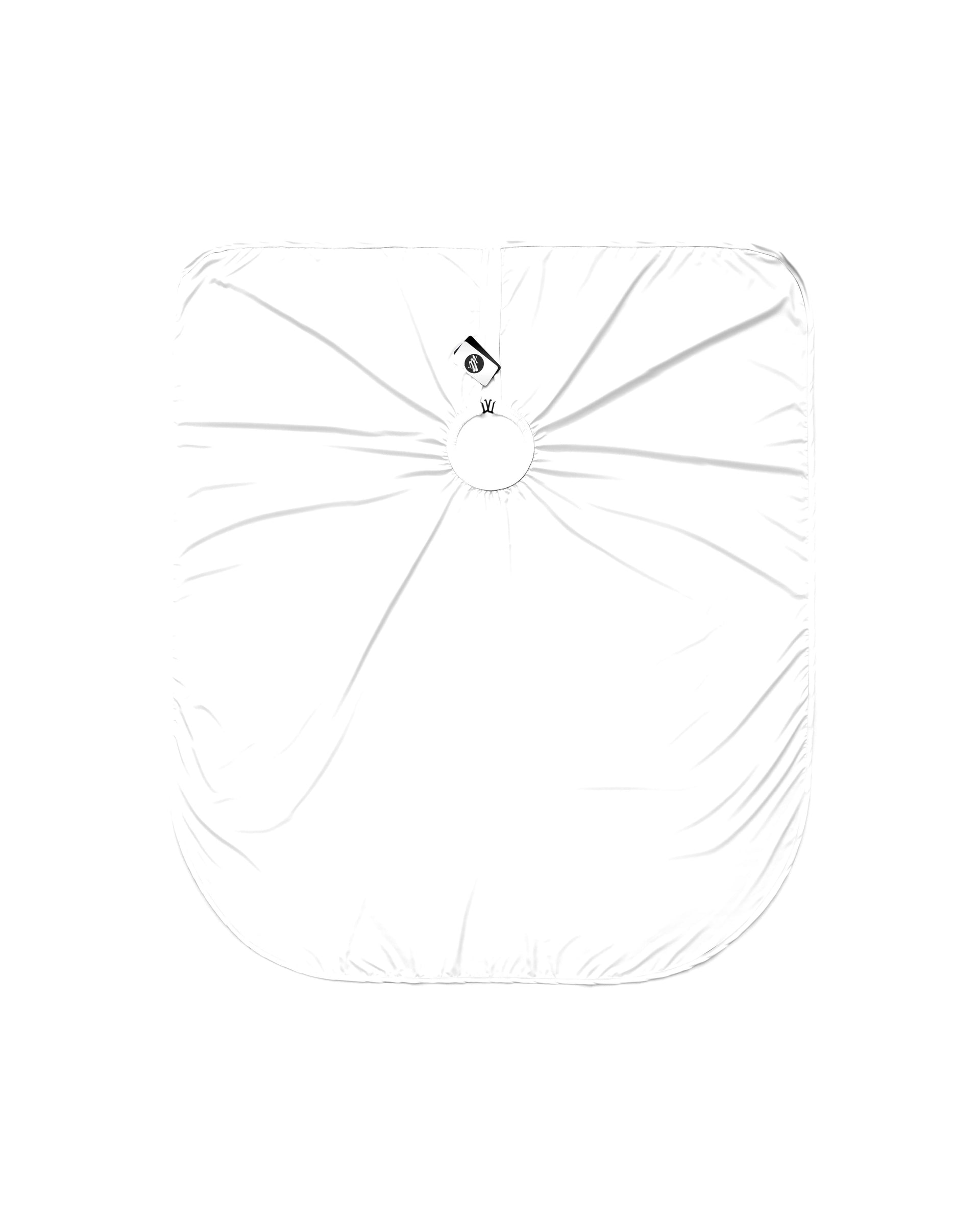 Illuzien Cape - Solid White